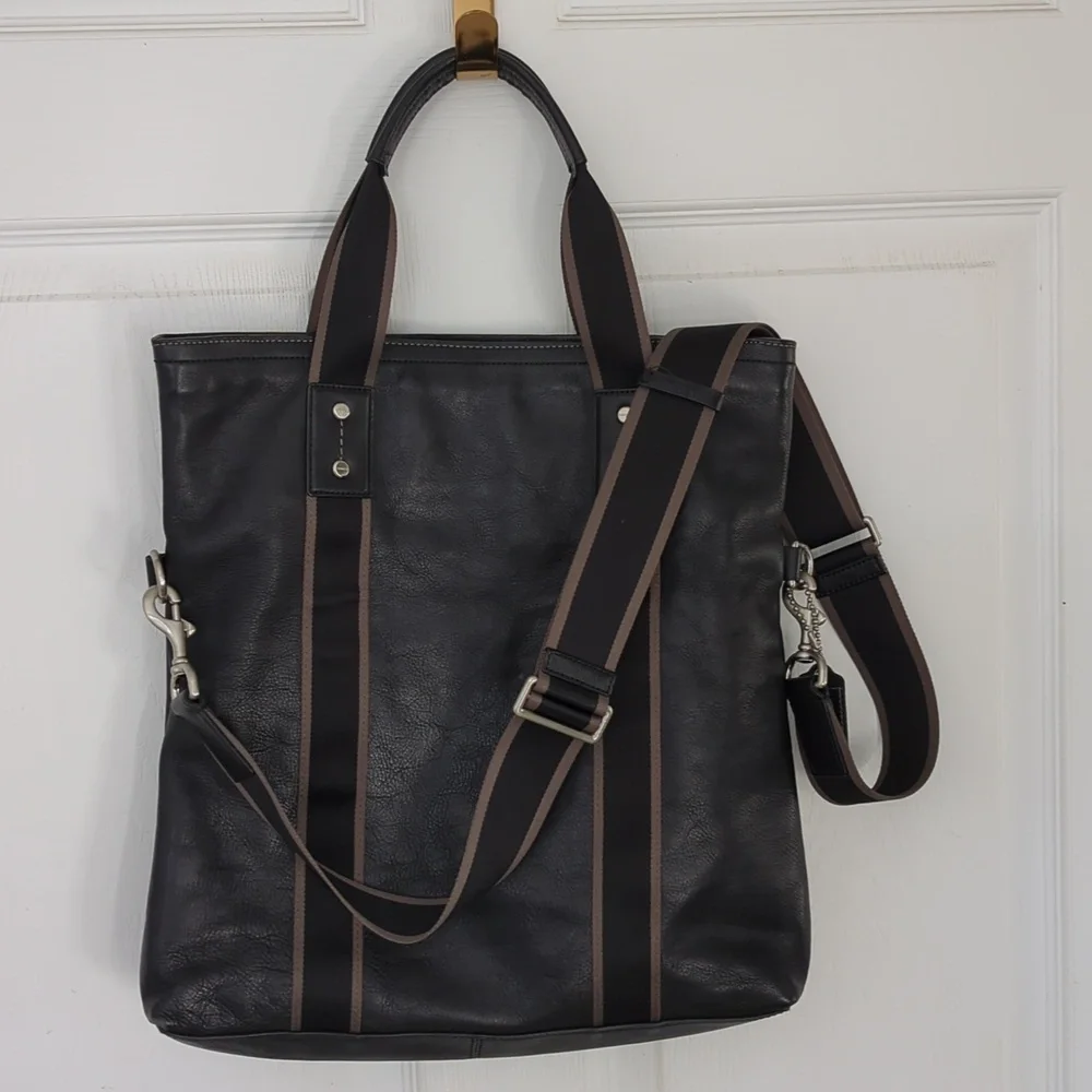 Coach F70558 Black Heritage Web Foldover Leather Messenger Bag